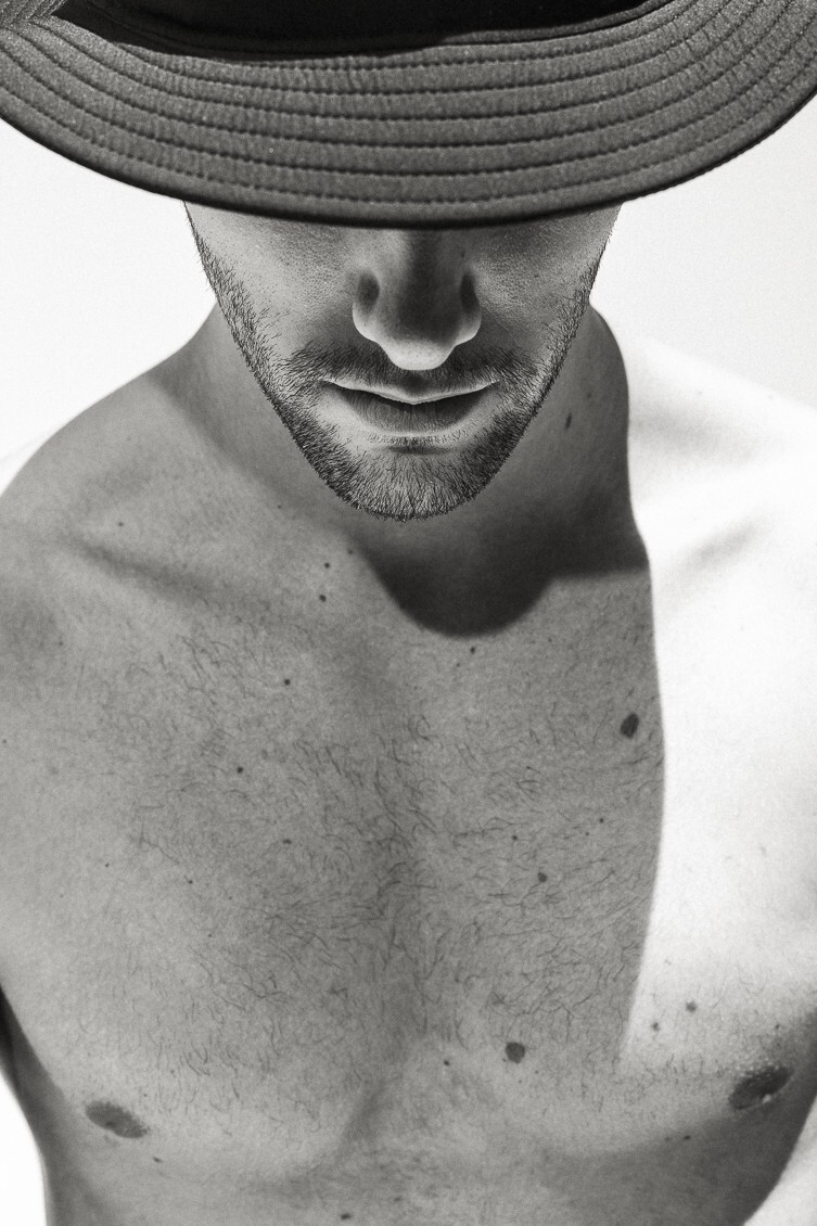 Elia Cometti (5) - Male Models - AdonisMale