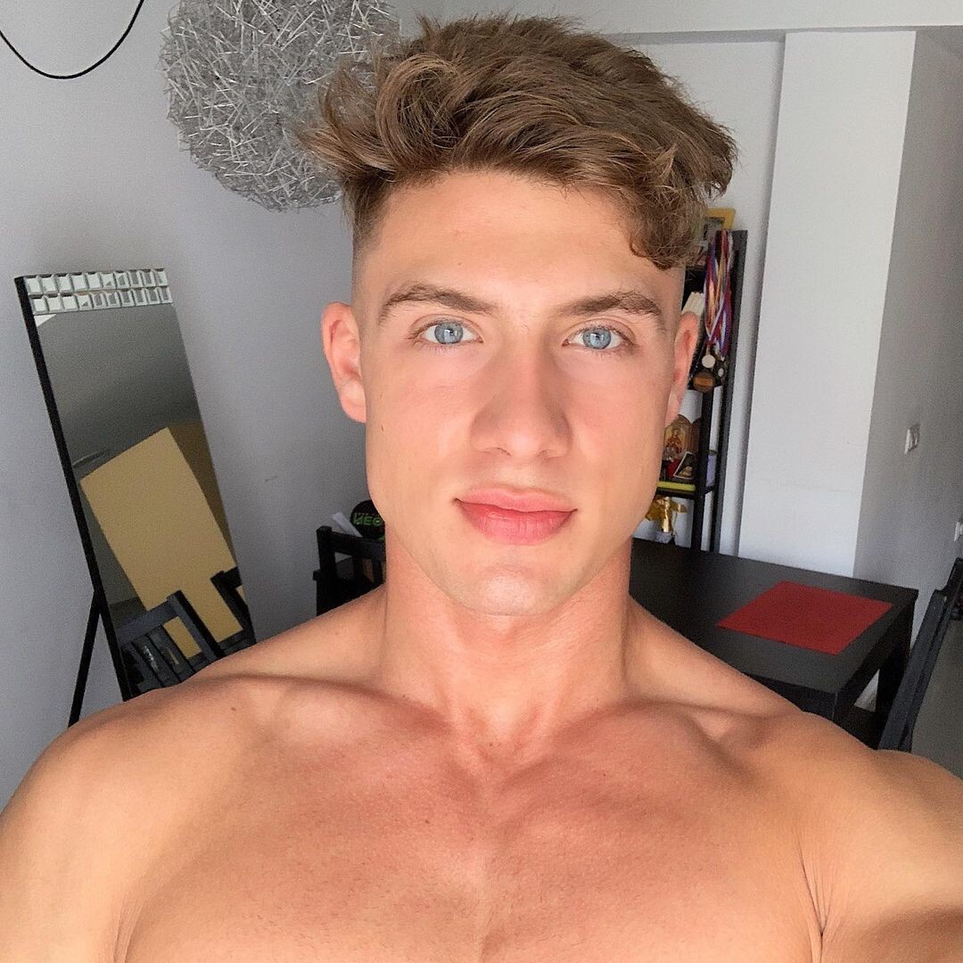 Slideshow danil kulakov porn.
